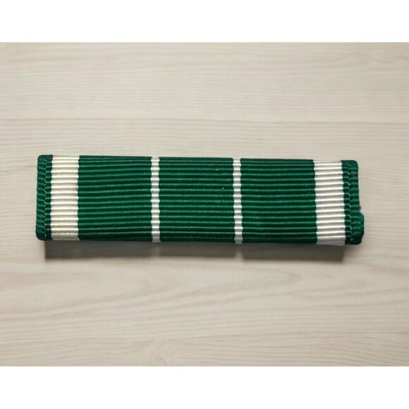 US Army Civilian Service Commendation Ribbon Pin Green White Stripes LIGI - Picture 1 of 6